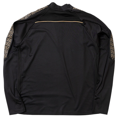 KINGTOUCH TR 1/4ジップトップ