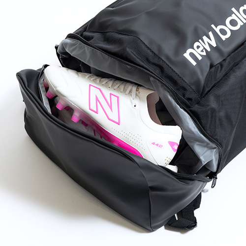 トップローディングバックパック 40L