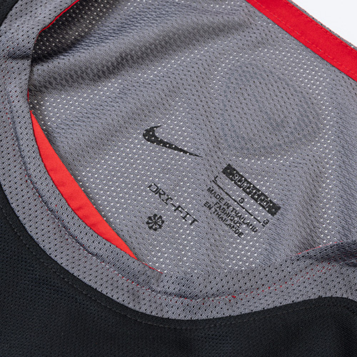 TOTAL 90 スリーブレストップ