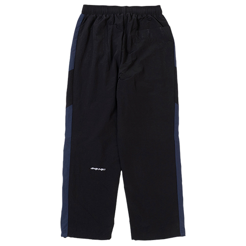 AWAY DAYS ナイロンウーブンパンツ