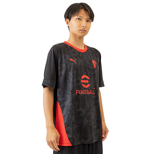 25-26 ACミラン トレーニングシャツ