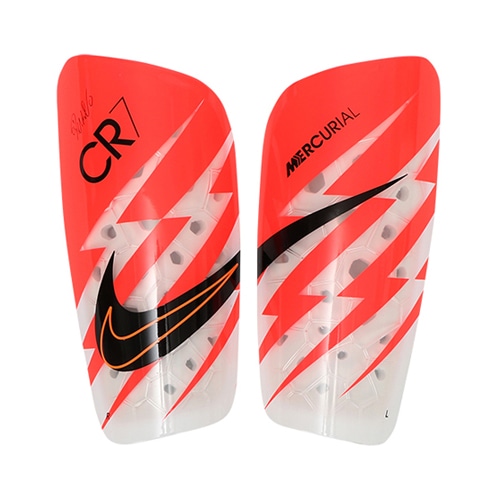 CR7 マーキュリアル ライト ガード