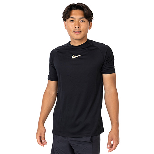 アカデミー25 半袖トップ