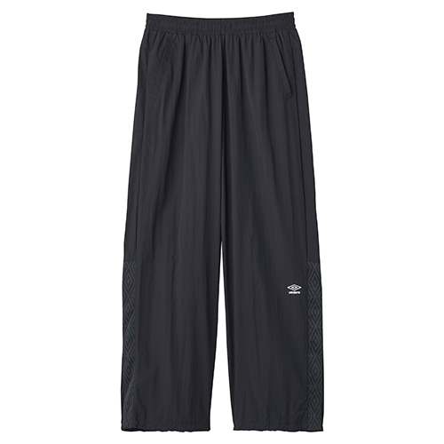 AWAY DAYS ナイロンウーブンロングパンツ